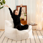 Pouf poire en fausse fourrure avec dossier, rembourrage en mousse déchiquetée haute densité et design polyvalent