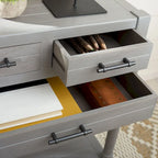 Console 3 tiroirs avec pieds tournés — 23.5" la. x 13" P x 29.5" H